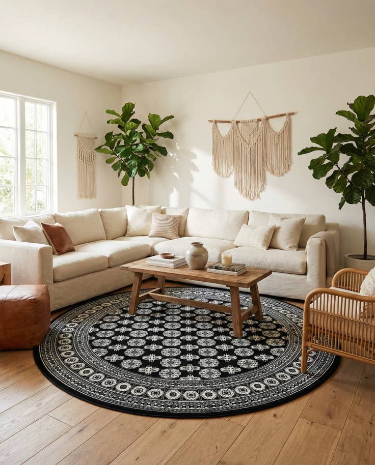 Detail image of 7' 10 x 7' 10 Bokhara Round Rug