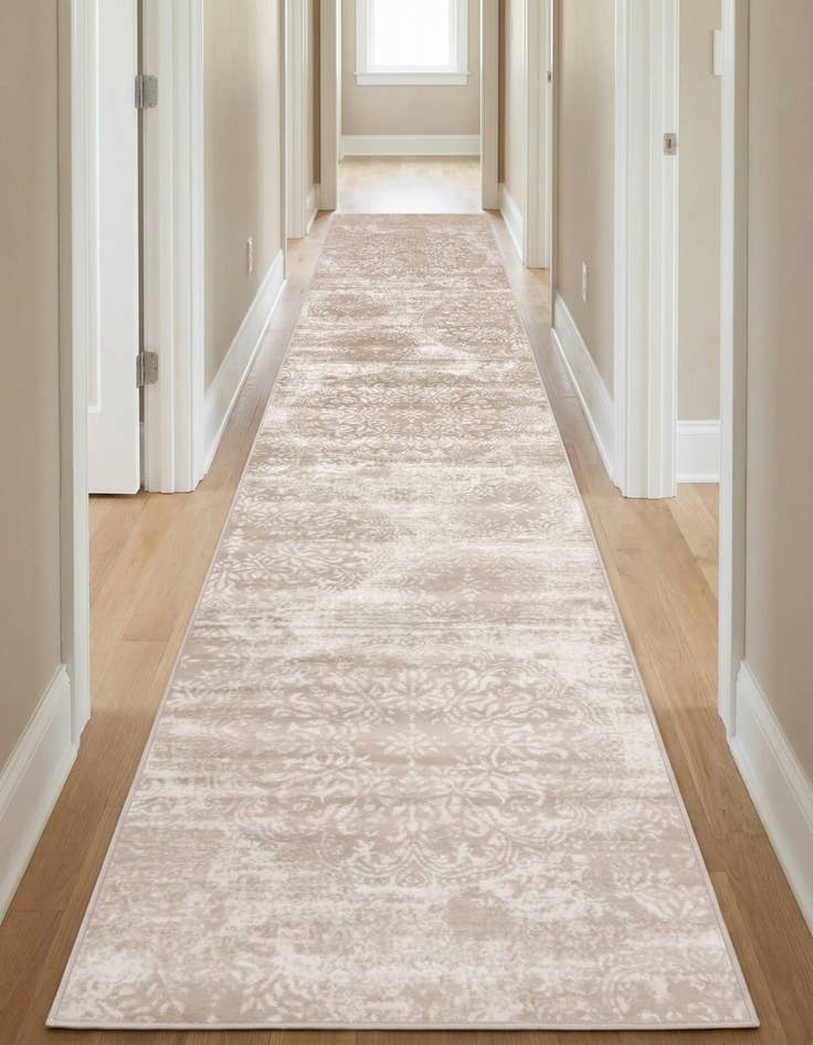 Detail image of 3' 3 x 16' 5 Monaco Runner Rug