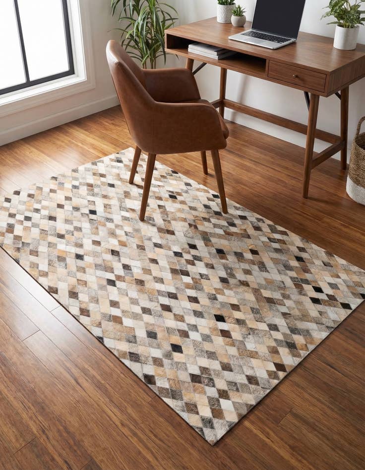 Detail image of 4' 1 x 5' 11 Cowhide Stocks Rug