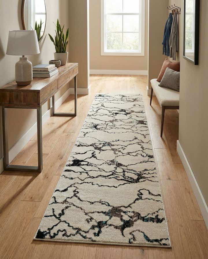 2' 7 x 10' Madeline Runner Rug