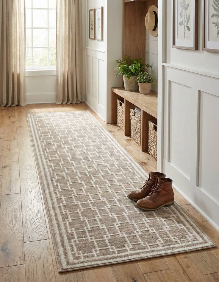 Detail image of Jill Zarin 2' x 8' Metropolitan Uptown Runner Rug