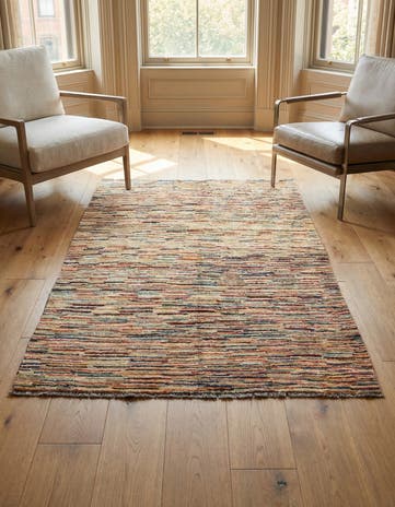 3' 8 x 5' 9 Hand Knotted Darya Wool Rug