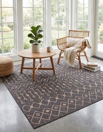 Charcoal Gray Easy-Clean Lattice Indoor / Outdoor Square Rug