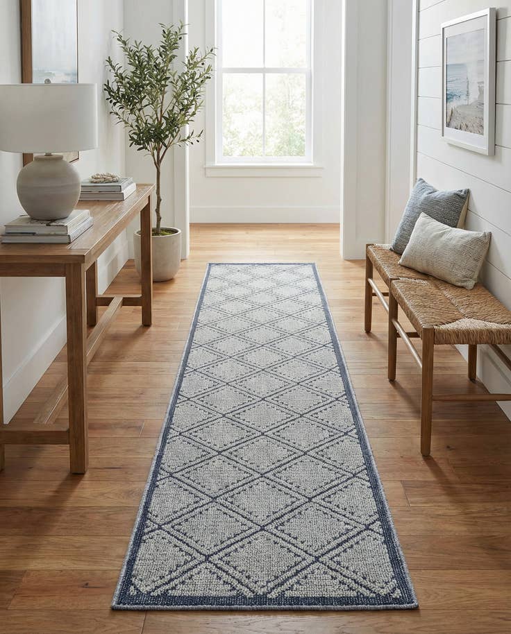 Detail image of 2' 7 x 12' Easy-Clean Trellis Indoor / Outdoor Runner Rug