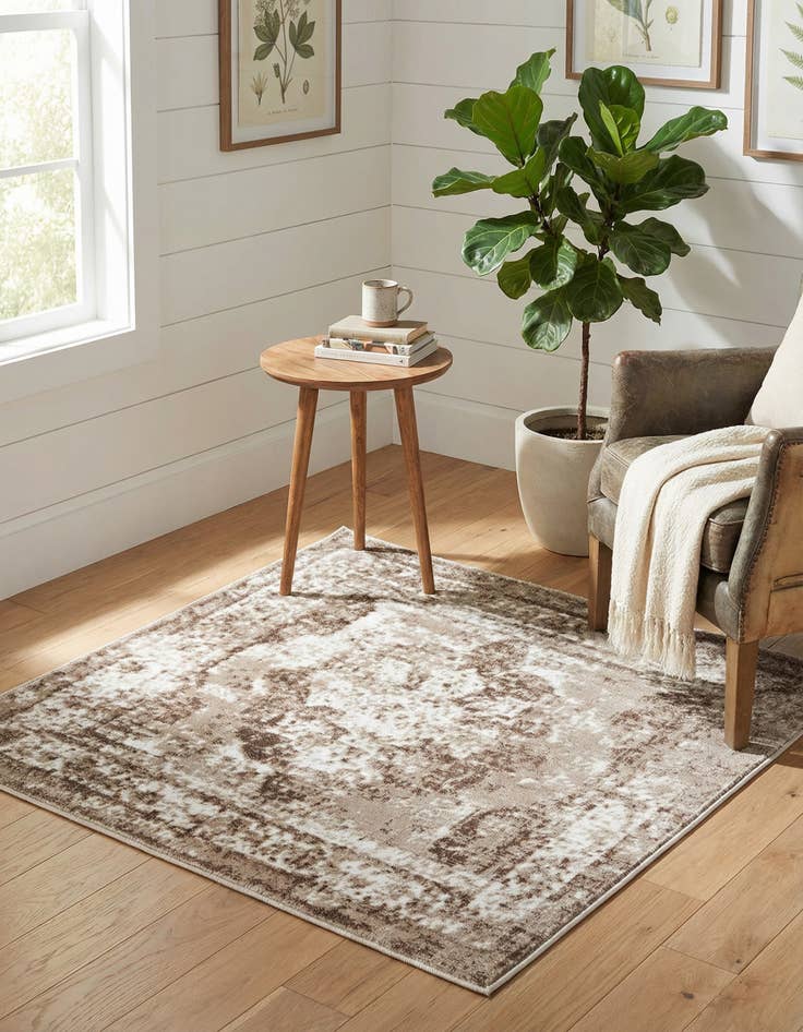 Detail image of 3' x 3' Monaco Square Rug