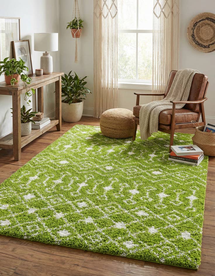 Detail image of 6' x 9' Moroccan Trellis Shag Rug