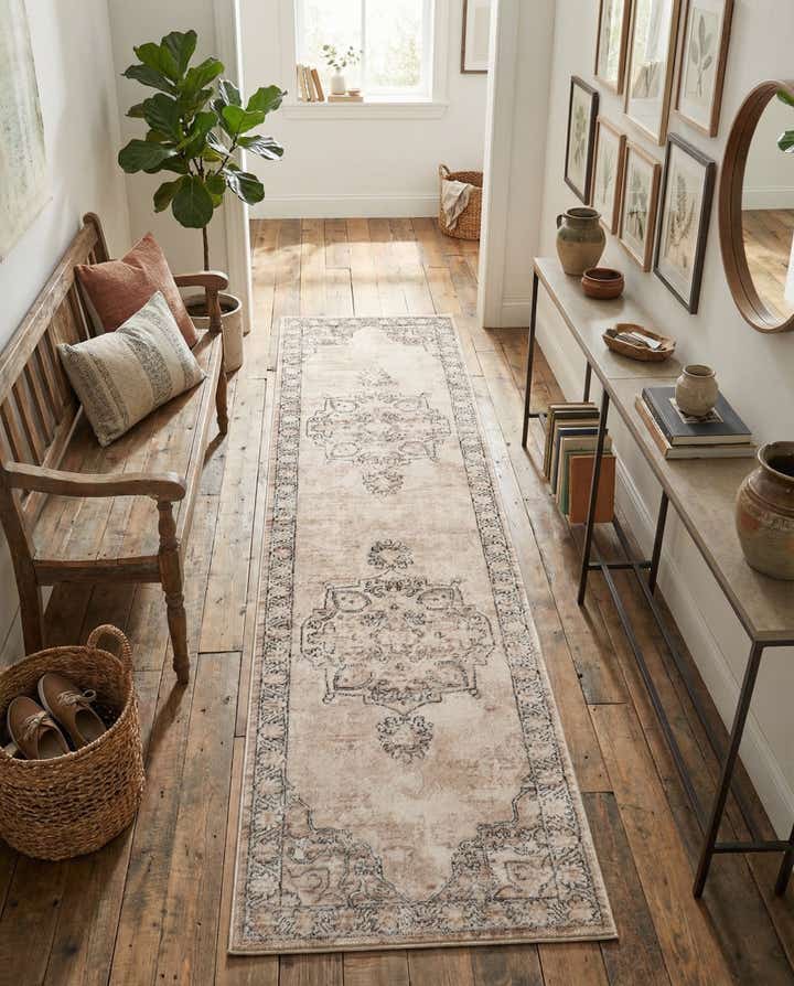 2' 7 x 10' Oregon Runner Rug
