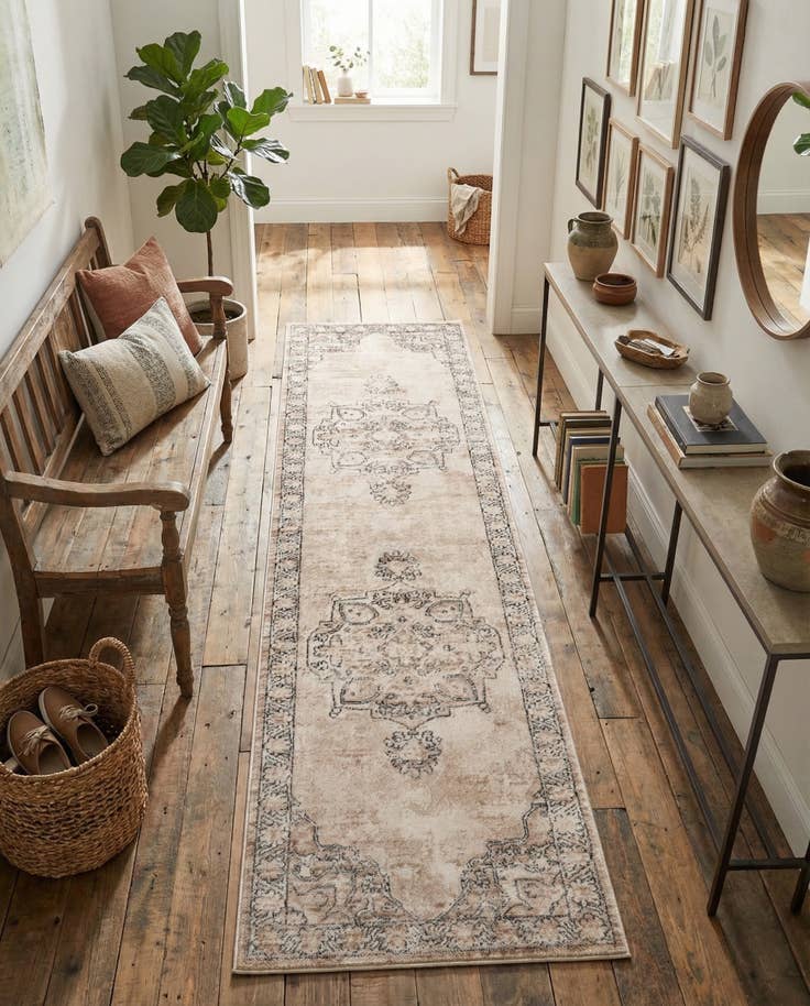 Detail image of 2' 7 x 10' Oregon Runner Rug