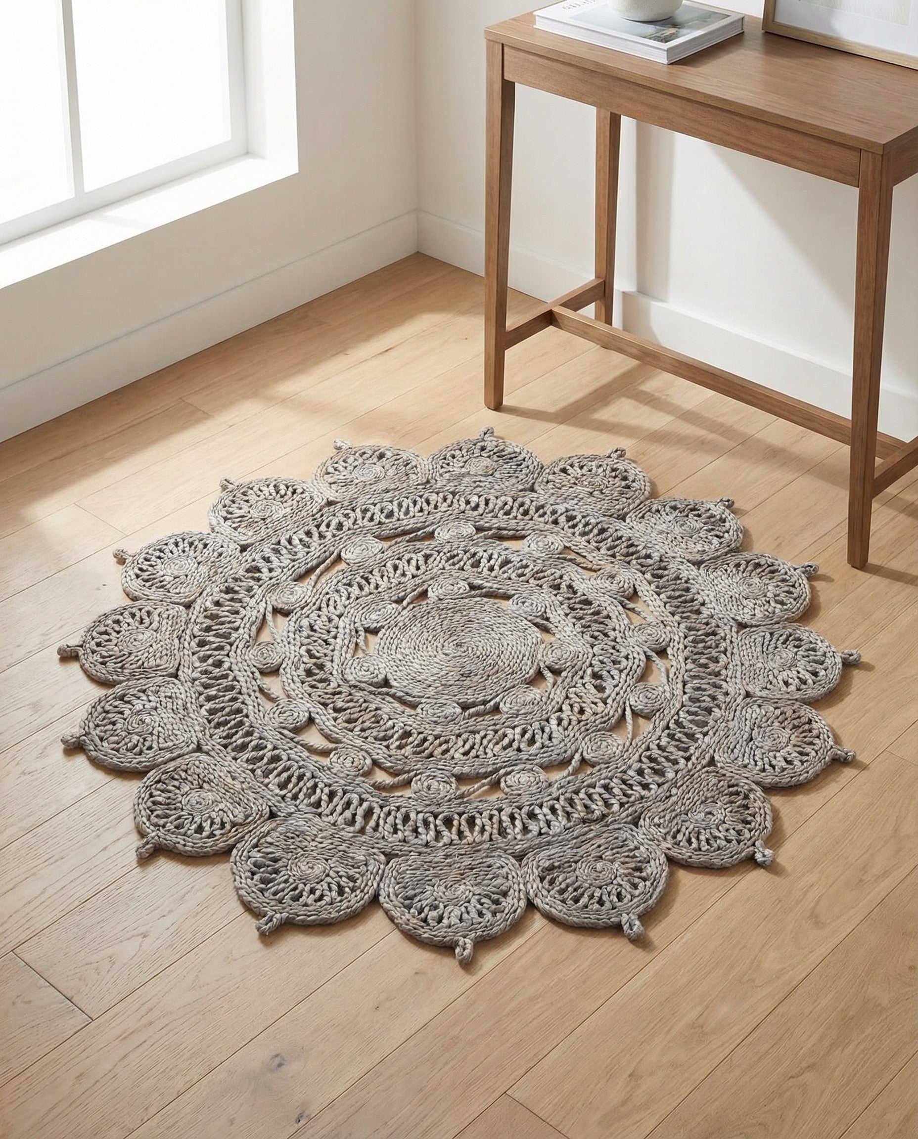 3' 1 x 3' 1 Handmade Braided Jute Round Rug
