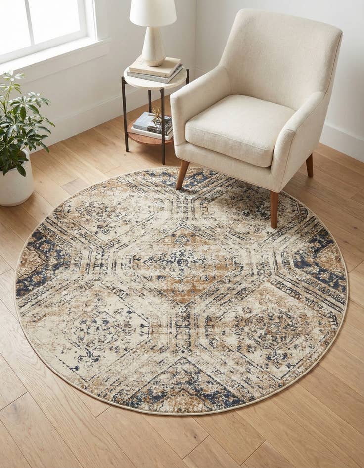 Detail image of 4' x 4' Villa Round Rug