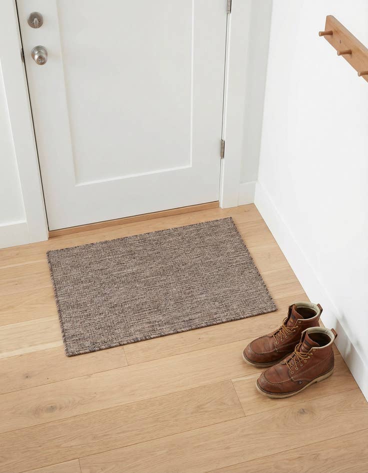 Detail image of 2' x 3' 1  Washable Solid Indoor / Outdoor Rug