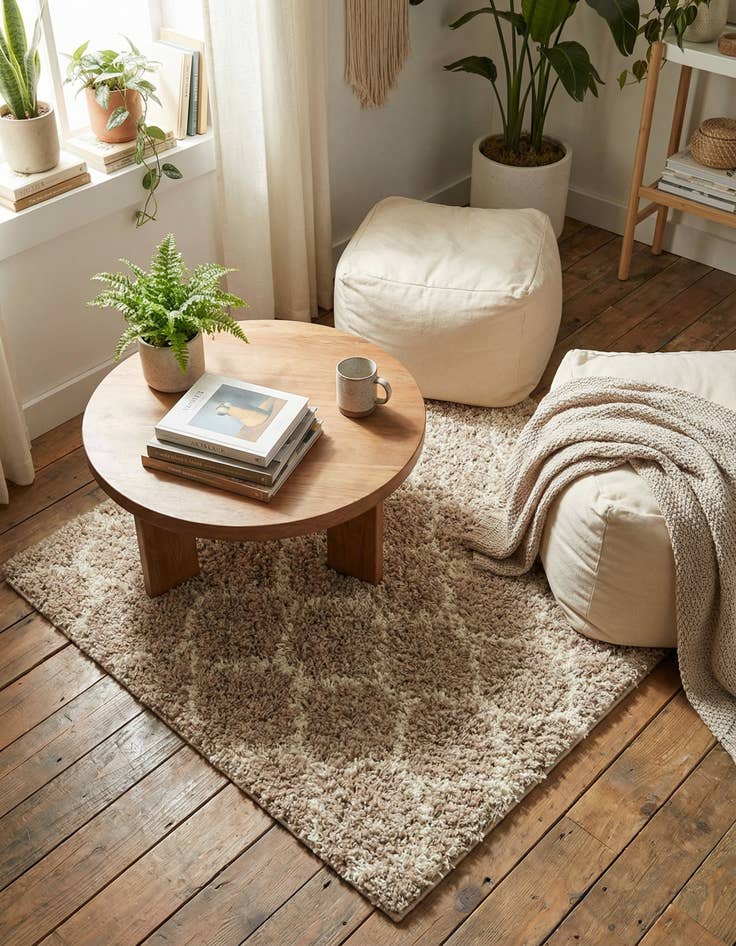 Detail image of  3' 3 x 3' 3 Lattice Shag Square Rug