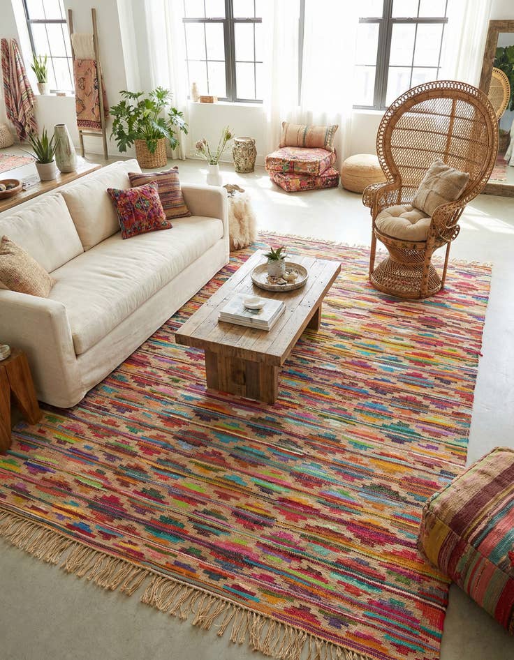 Detail image of 8' x 11' Hand Woven Chindi Trellis Rug