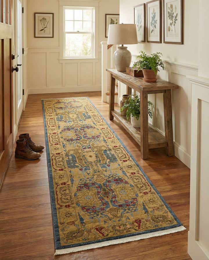 2' 7 x 10' Sara Runner Rug