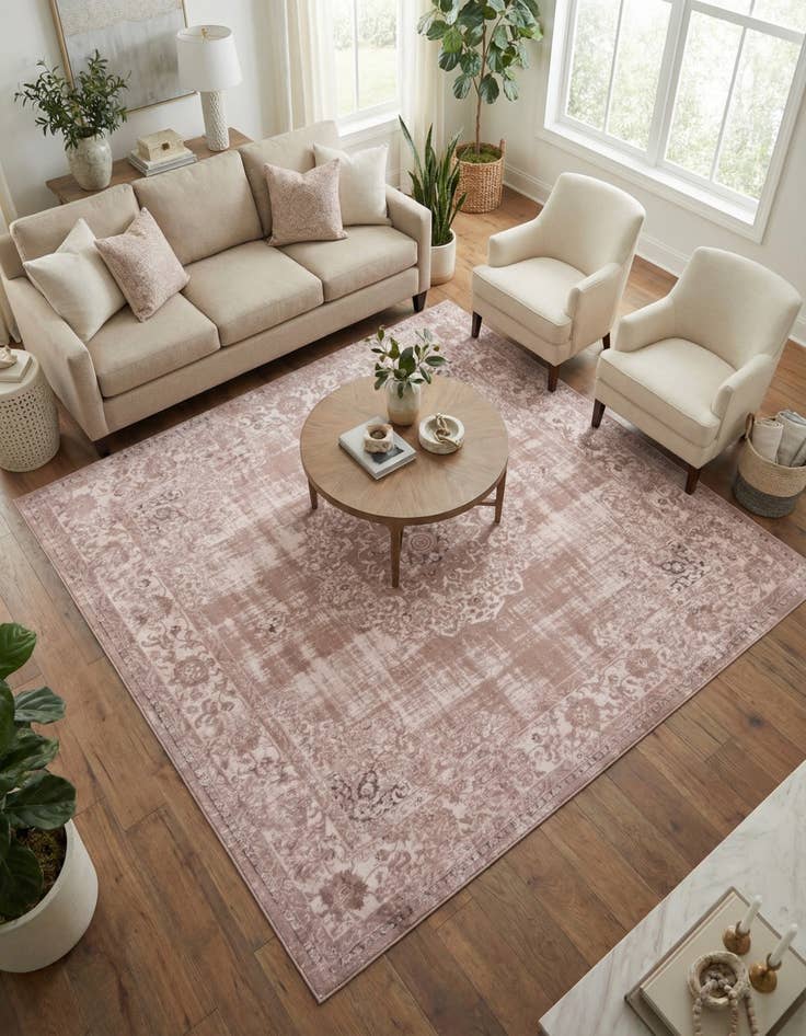 Detail image of 7' 10 x 7' 10 Estate Square Rug