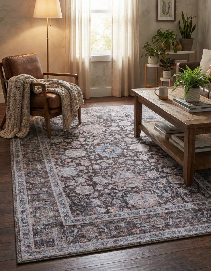 Detail image of 5' x 8' Yara Rug