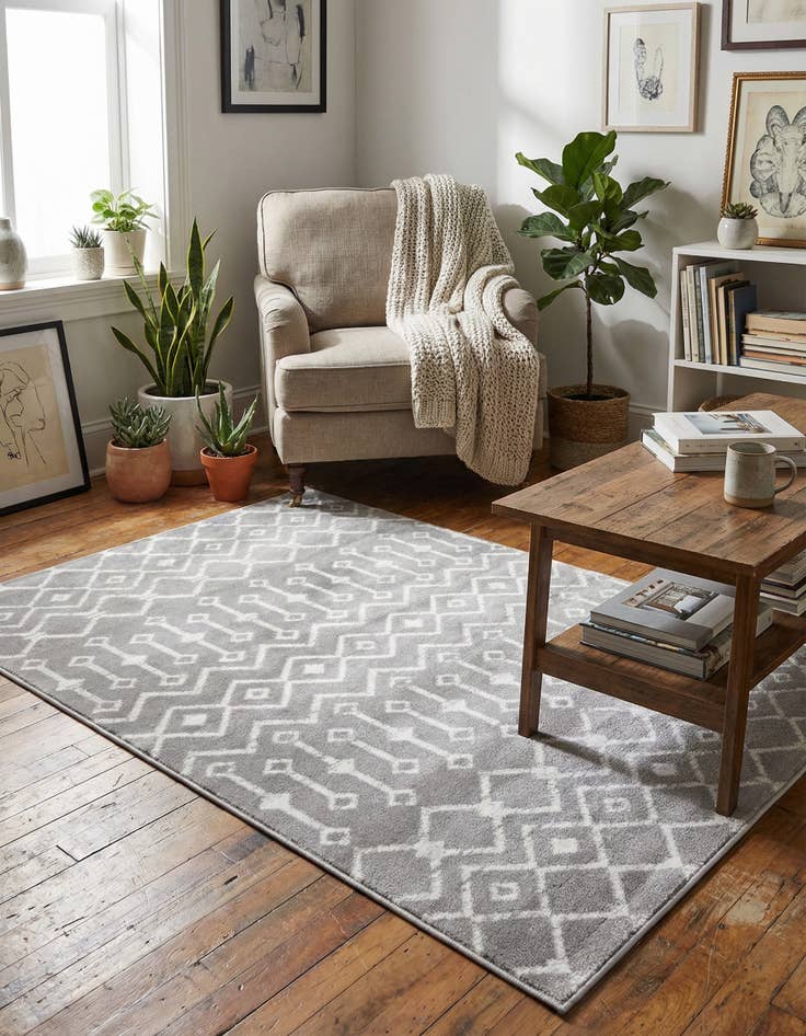 Detail image of 4' x 6' Kasbah Trellis Rug