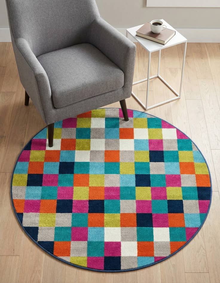 Detail image of  3' x 3' Azalea Round Rug