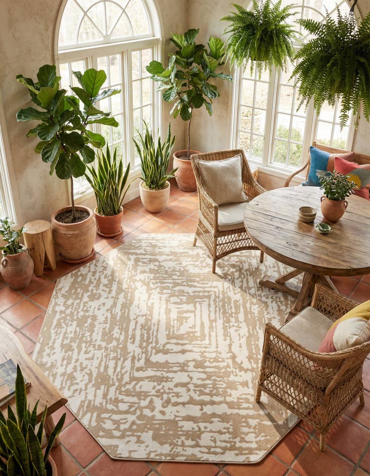 Detail image of 7' 10 x 7' 10 Hermitage Octagon Rug