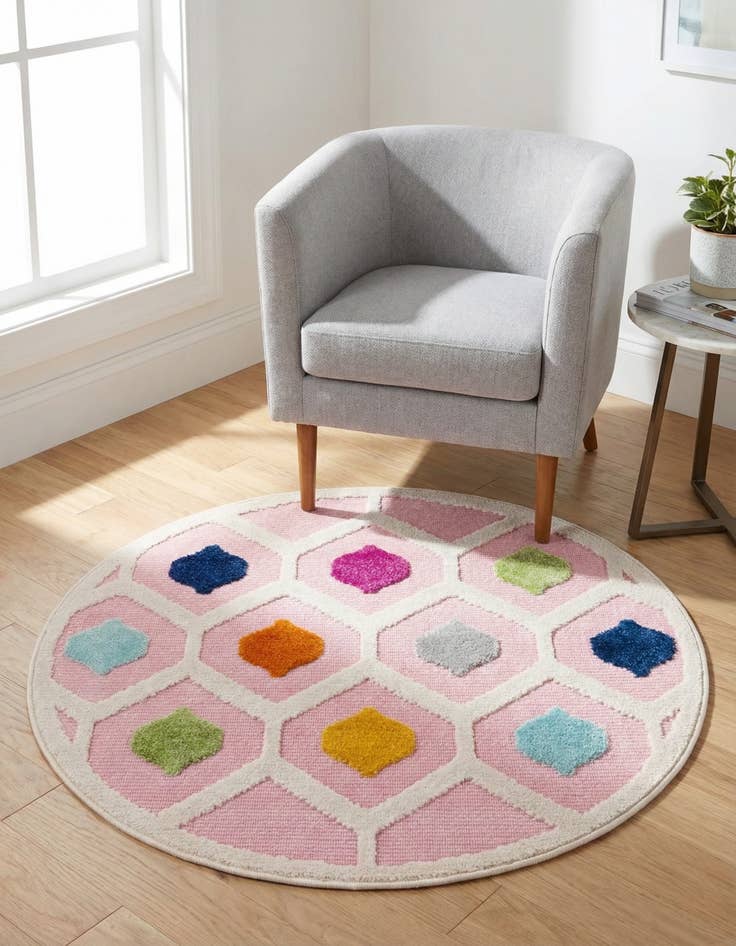 Detail image of 3' 3 x 3' 3  Washable Aruba Indoor / Outdoor Round Rug