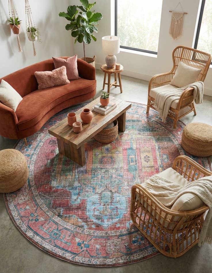 Detail image of 10' 6 x 10' 6  Washable Maahru Round Rug