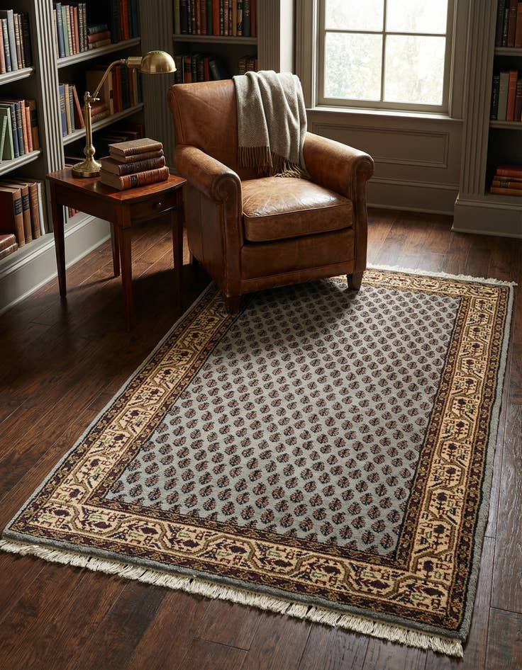 Detail image of 3' 1 x 5' 5 Hand Knotted Mir Wool Rug