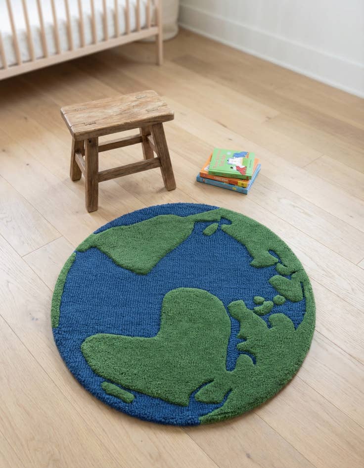 Detail image of 2' x 2' Playtime Kids Wool Freeform Rug