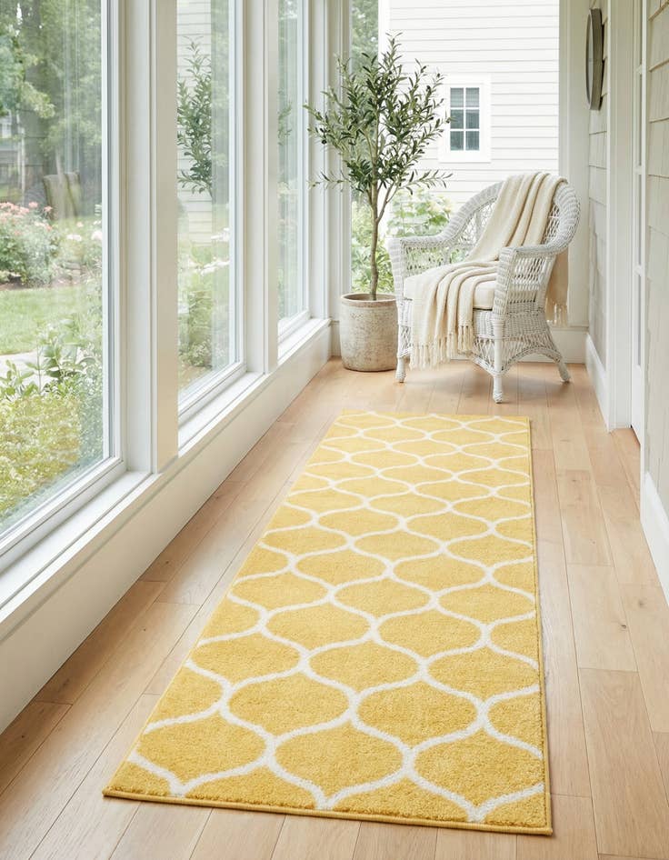 Detail image of 2' x 6' Lattice Frieze Runner Rug