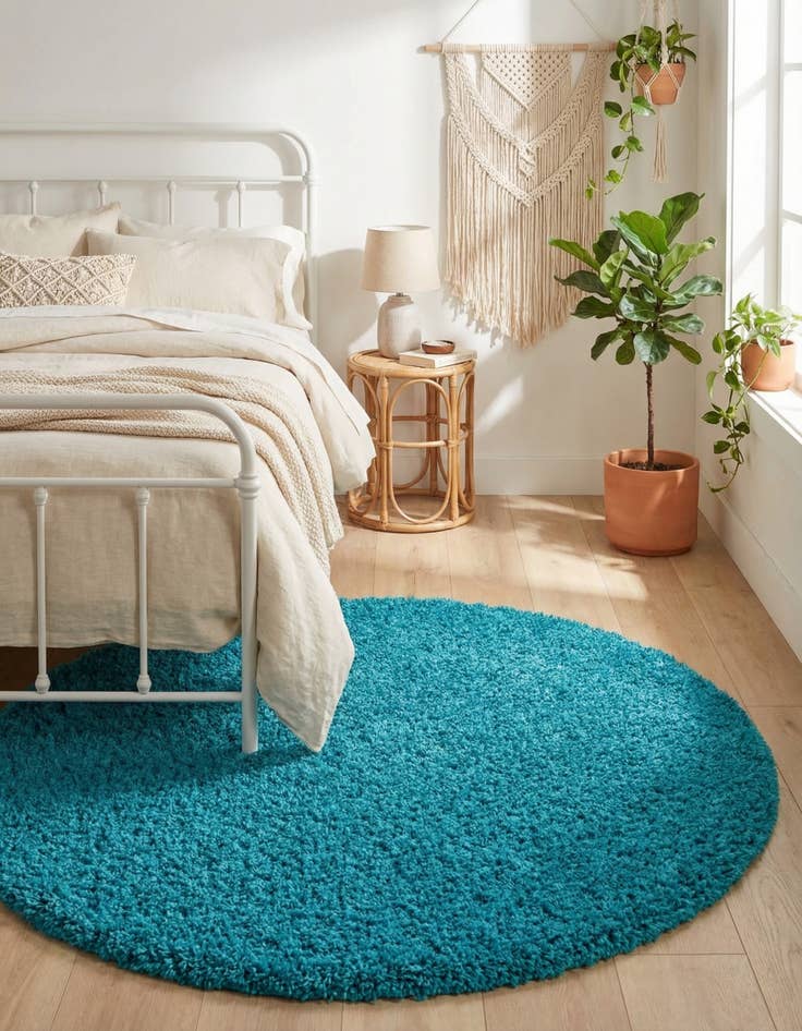 Detail image of 5' 3 x 5' 3 Solid Shag Round Rug