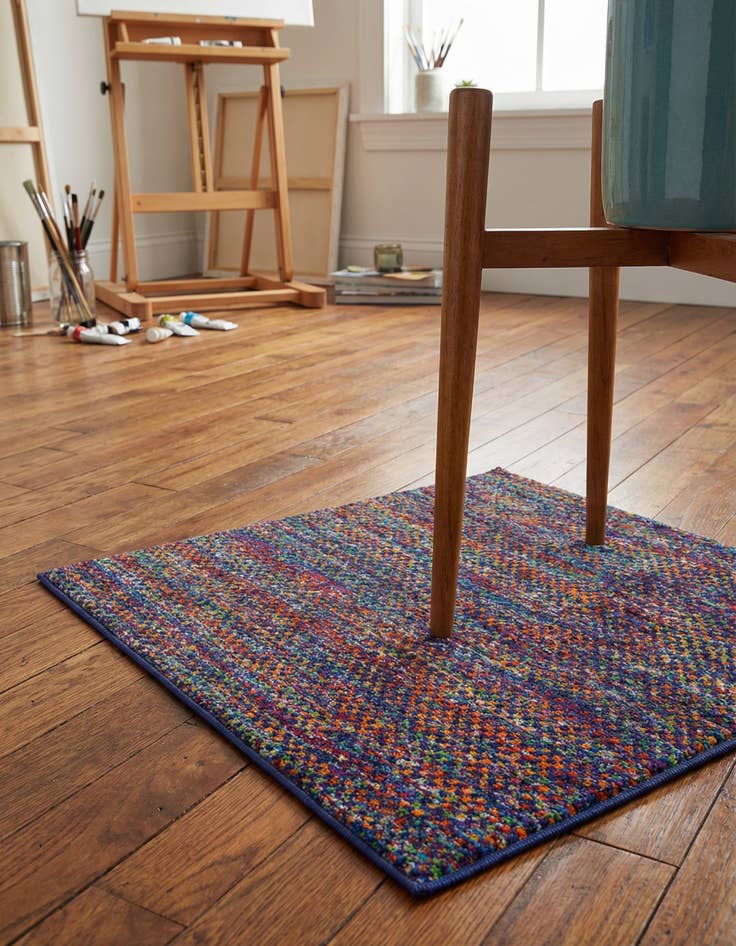 Detail image of 1' 4 x 1' 4 Calypso Sample Rug