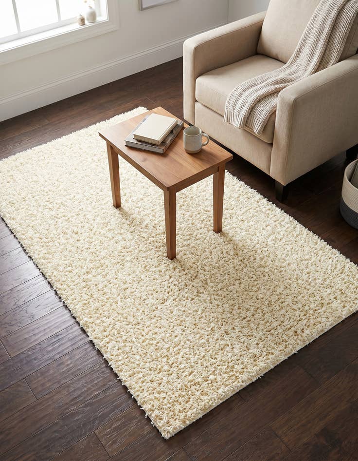 Detail image of 3' 3 x 5' 3 Comfort Solid Shag Rug