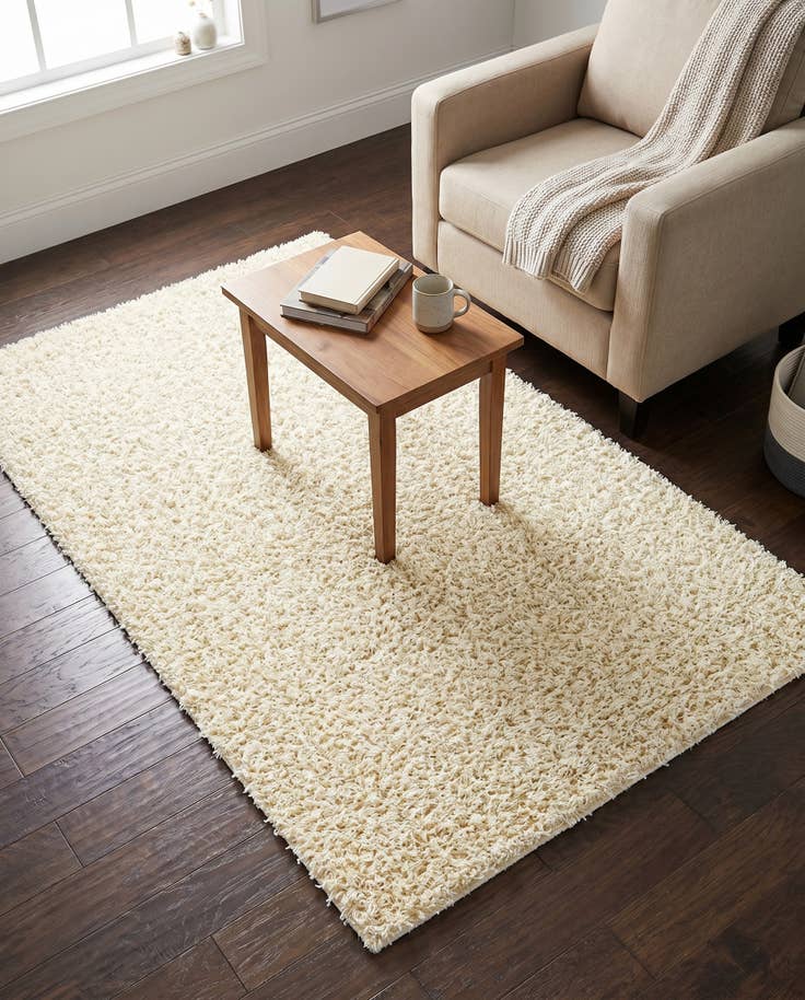 Detail image of 3' 3 x 5' 3 Comfort Solid Shag Rug