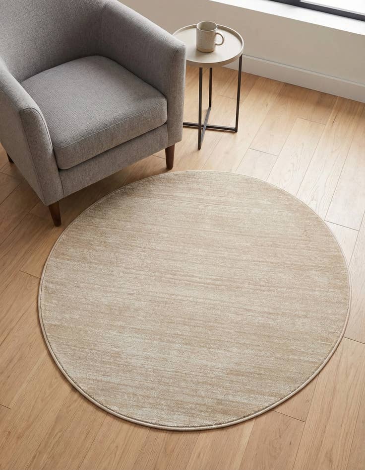 Detail image of 3' 3 x 3' 3 Uptown Madison Avenue Round Rug