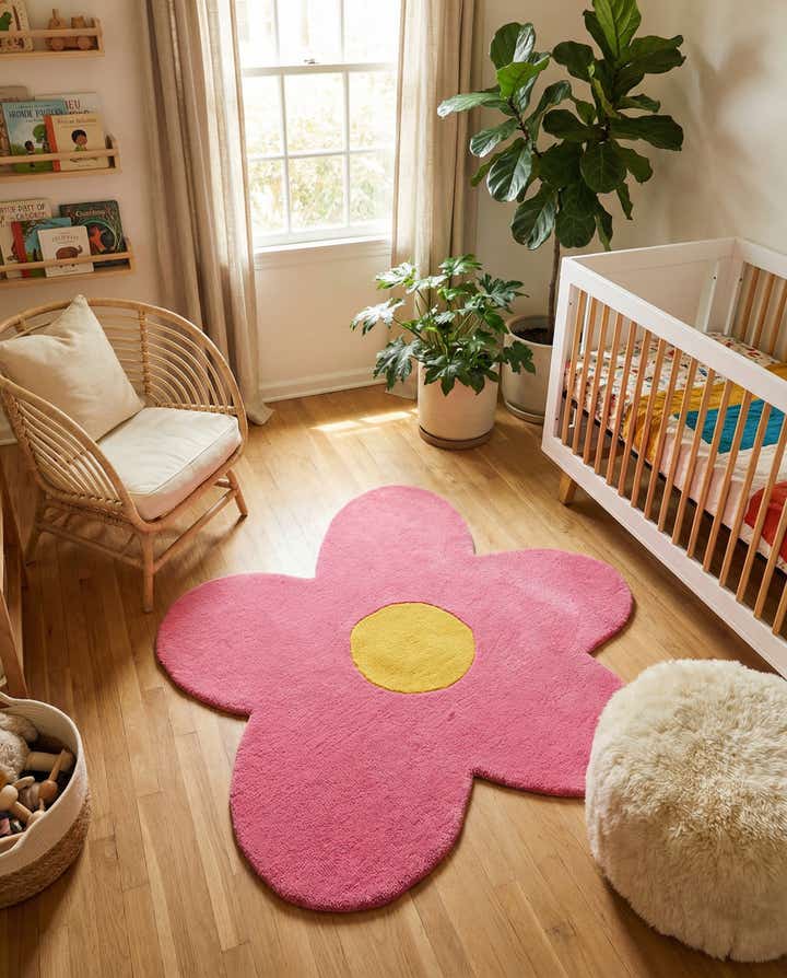 4' 1 x 4' 1 Happy Rugs Funky Flower Wool Round