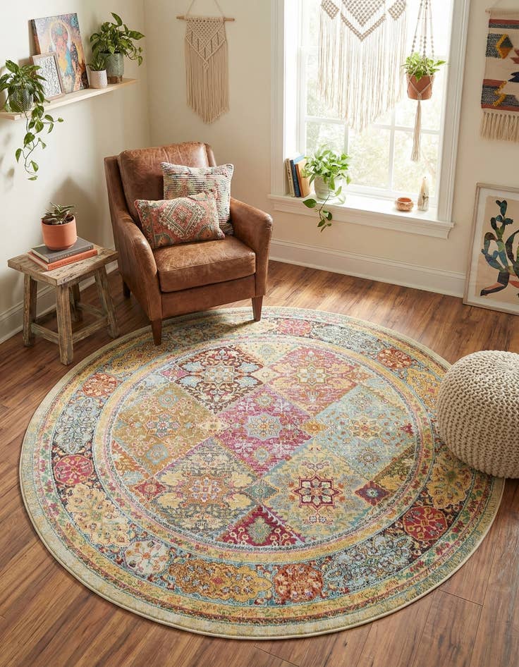 Detail image of 5' 5 x 5' 5 Santiago Round Rug