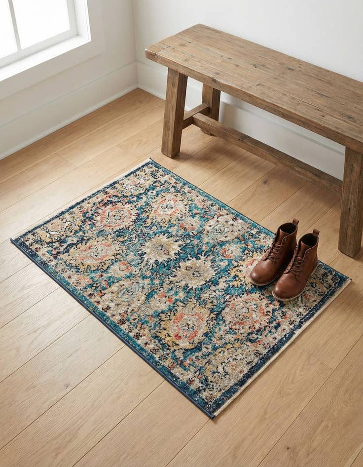 Detail image of 2' x 3' Lola Rug