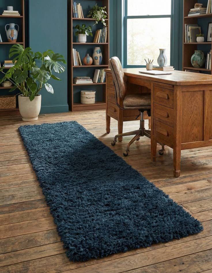 Detail image of 2' x 6' 5 Infinity Shag Runner Rug