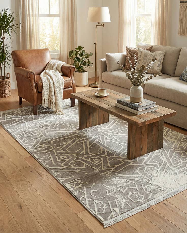 Detail image of 5' x 8' New Vintage Rug