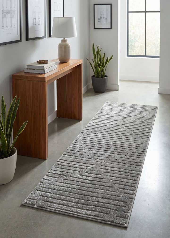 2' x 5' Vogue Geo Runner Rug
