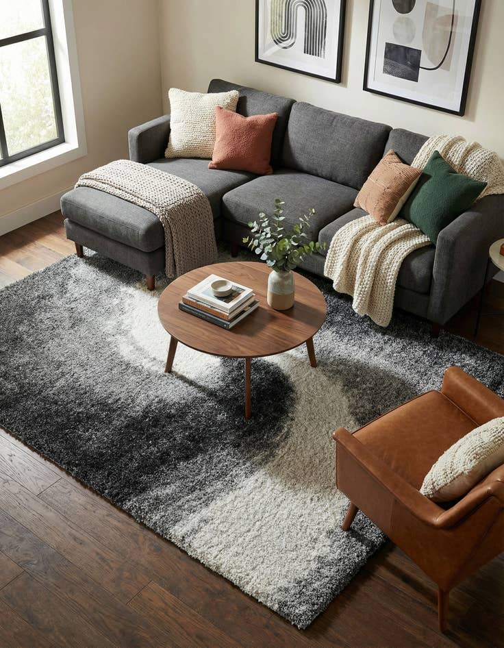 Detail image of 7' x 10' Soft Touch Shag Rug