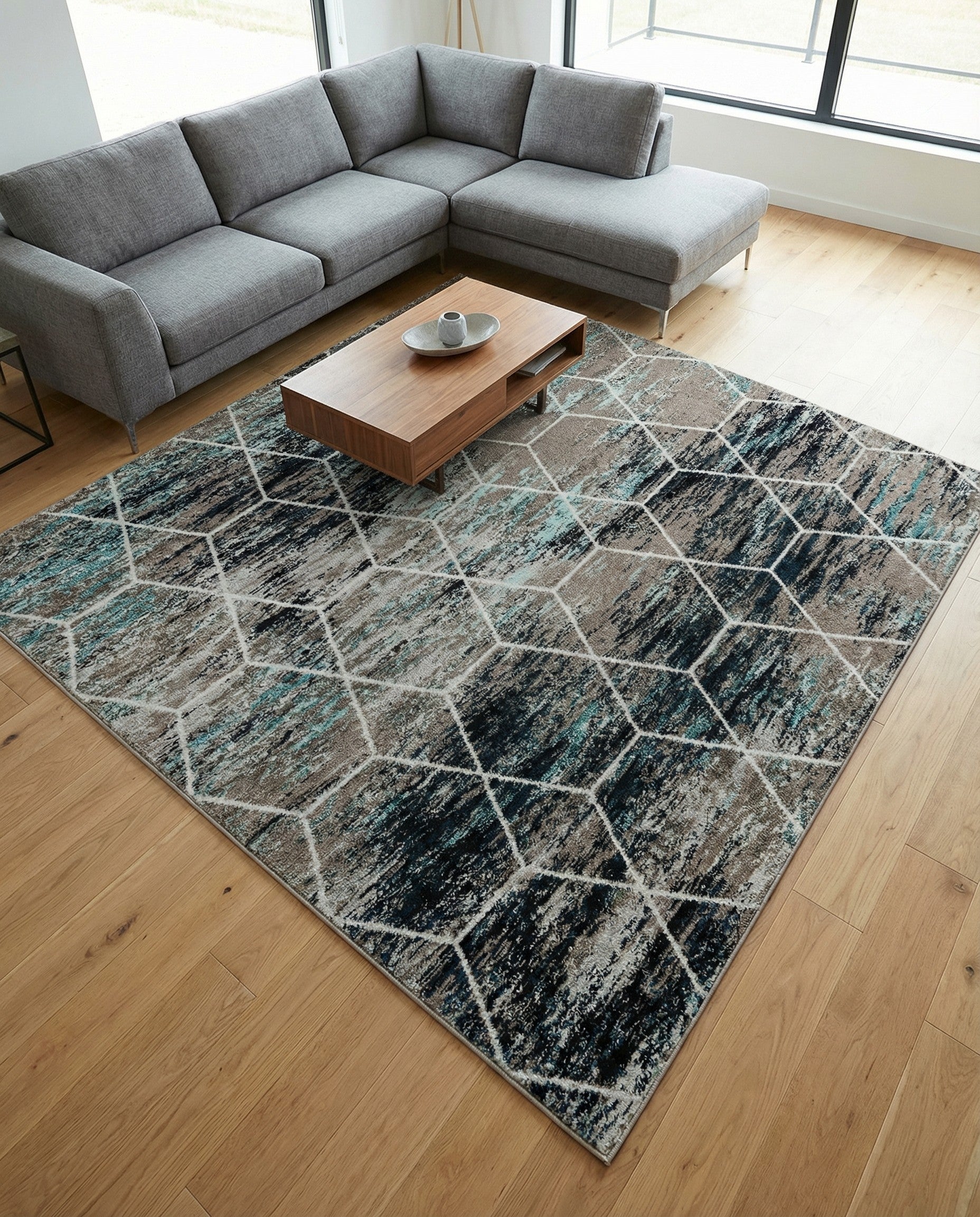 7' 10 x 7' 10 Trellis Frieze Square Rug