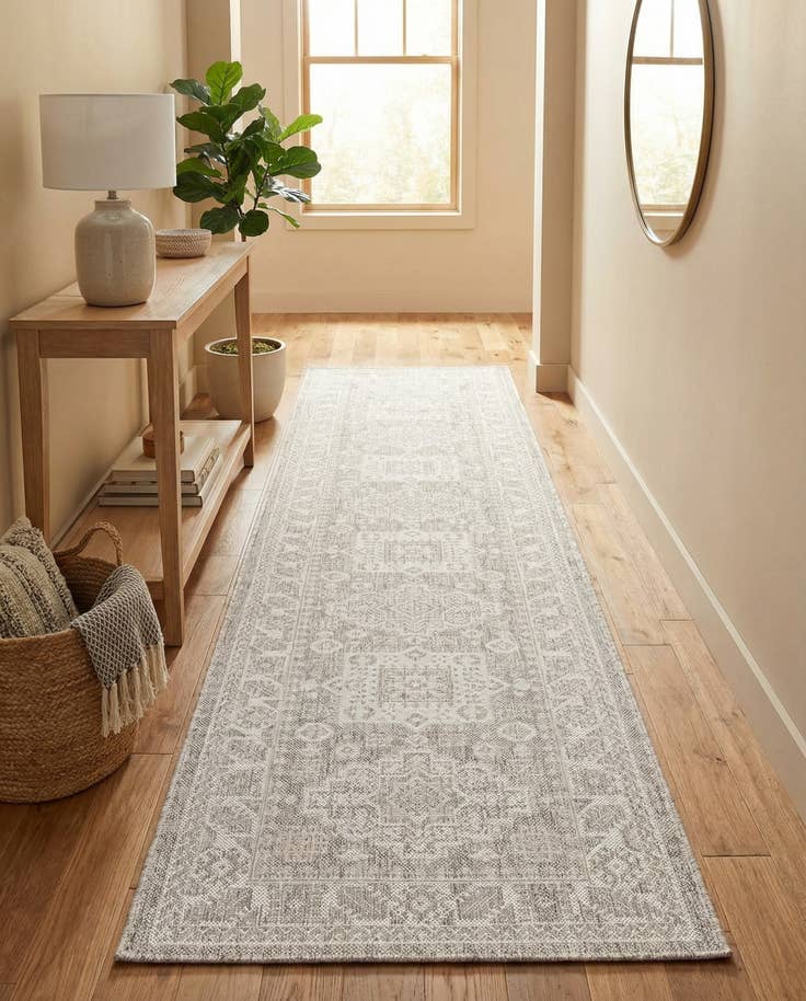 Detail image of 2' 7 x 12' Easy-Clean Aztec Indoor / Outdoor Runner Rug