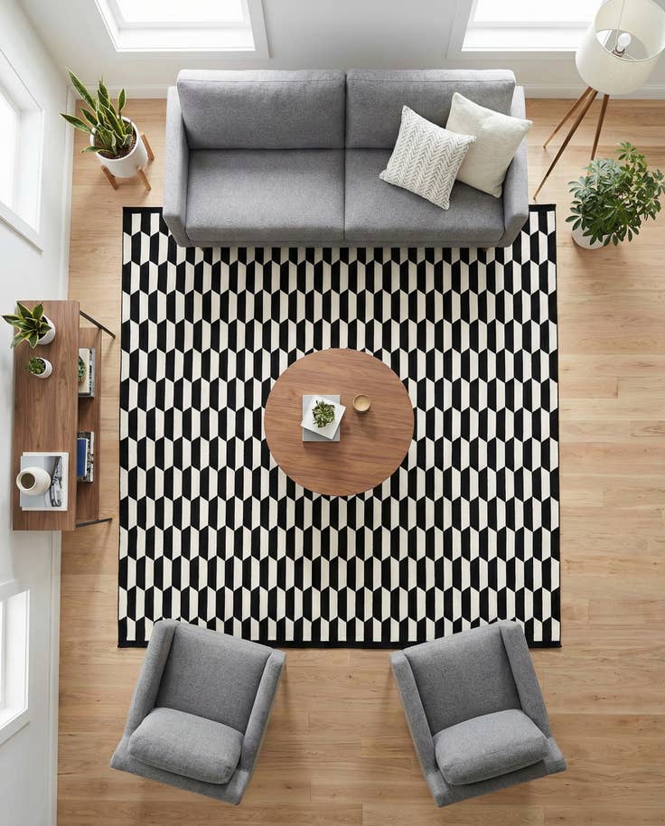 Detail image of 7' 10 x 7' 10 Milano Square Rug