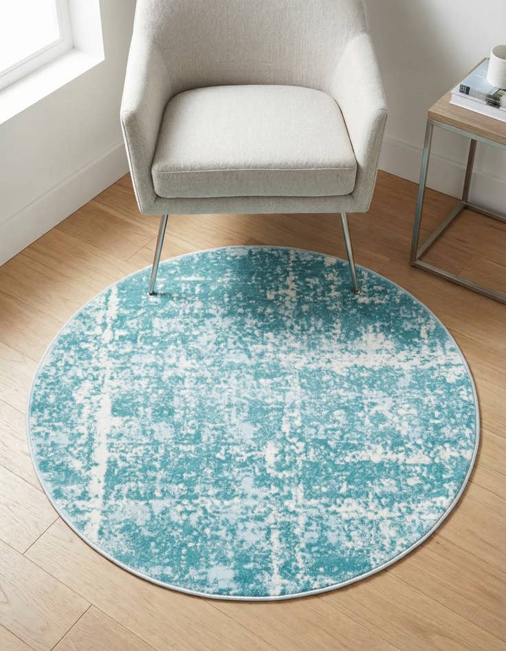 Detail image of 3' 3 x 3' 3 Uptown Lexington Avenue Round Rug