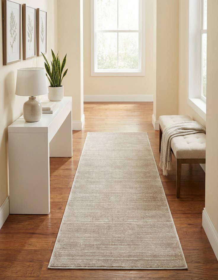 Detail image of Jill Zarin 2' 7 x 8' Uptown Madison Avenue Runner Rug