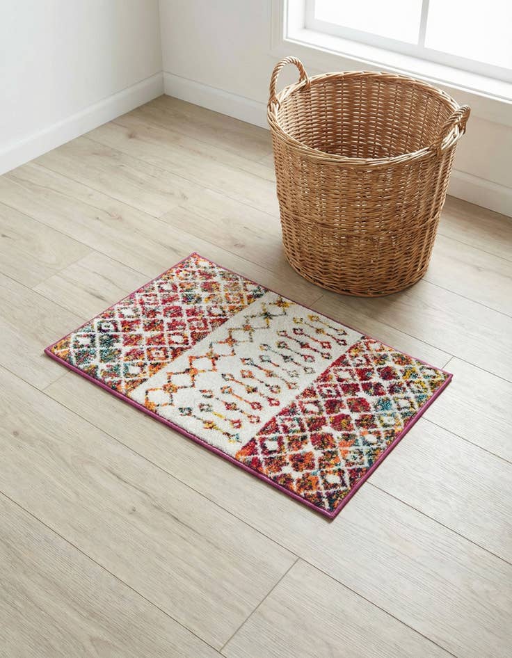 Detail image of 2' x 3' Moroccan Trellis Rug