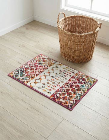 2' x 3' Moroccan Trellis Rug