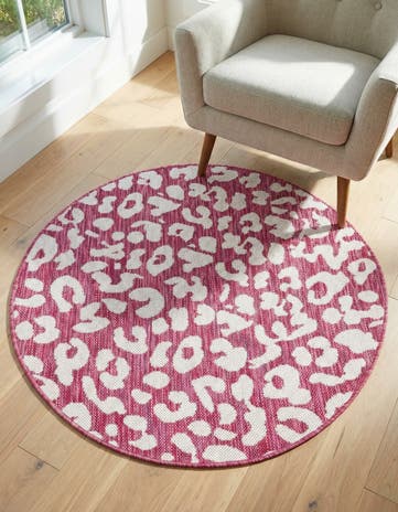 Magenta Easy-Clean Safari Indoor / Outdoor Round Rug