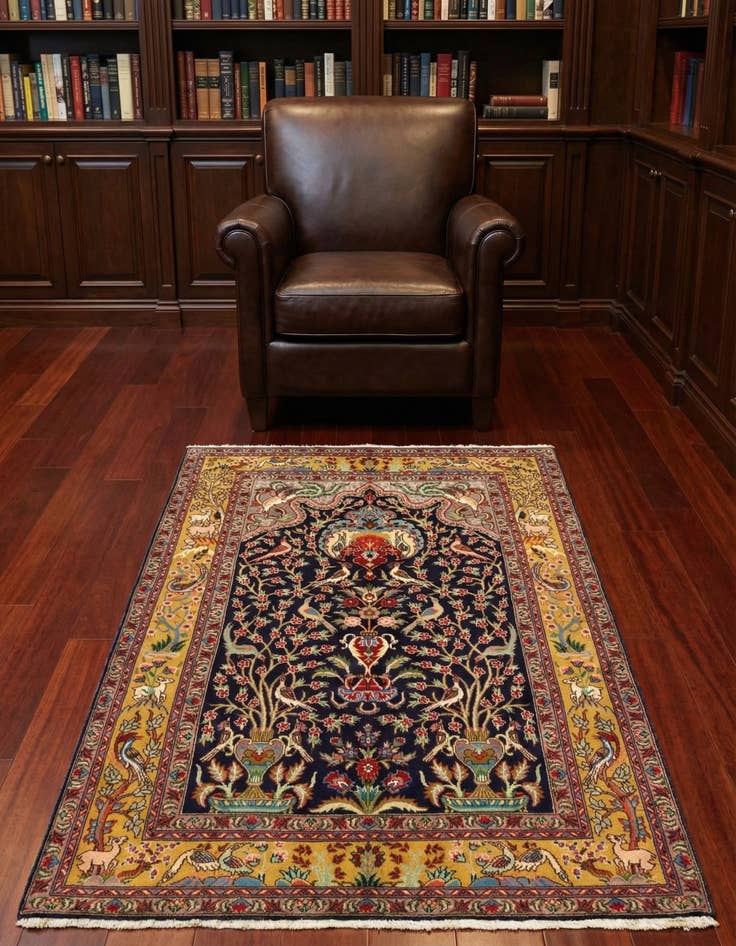 Detail image of 3' 2 x 4' 8 Tabriz Wool Rug