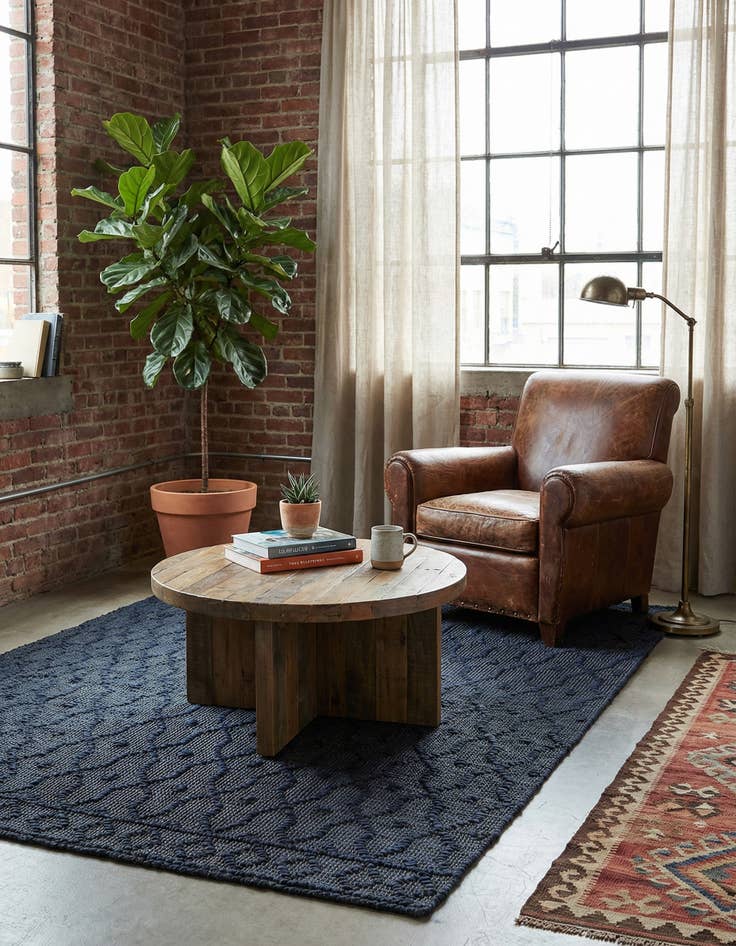 Detail image of 4' 1 x 6' 1  Hand Woven Larsa Jute Rug